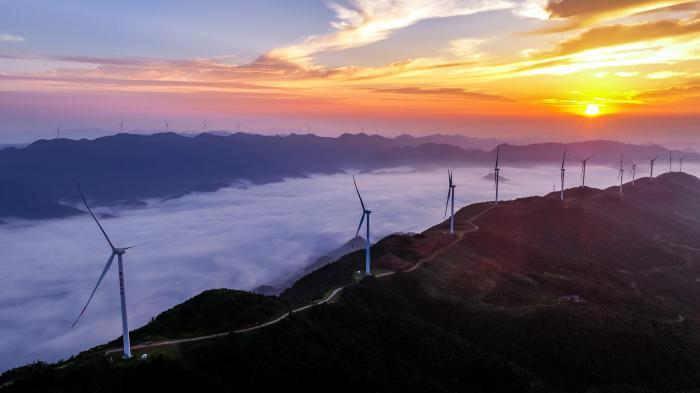 航拍江西瑞昌高山風電場